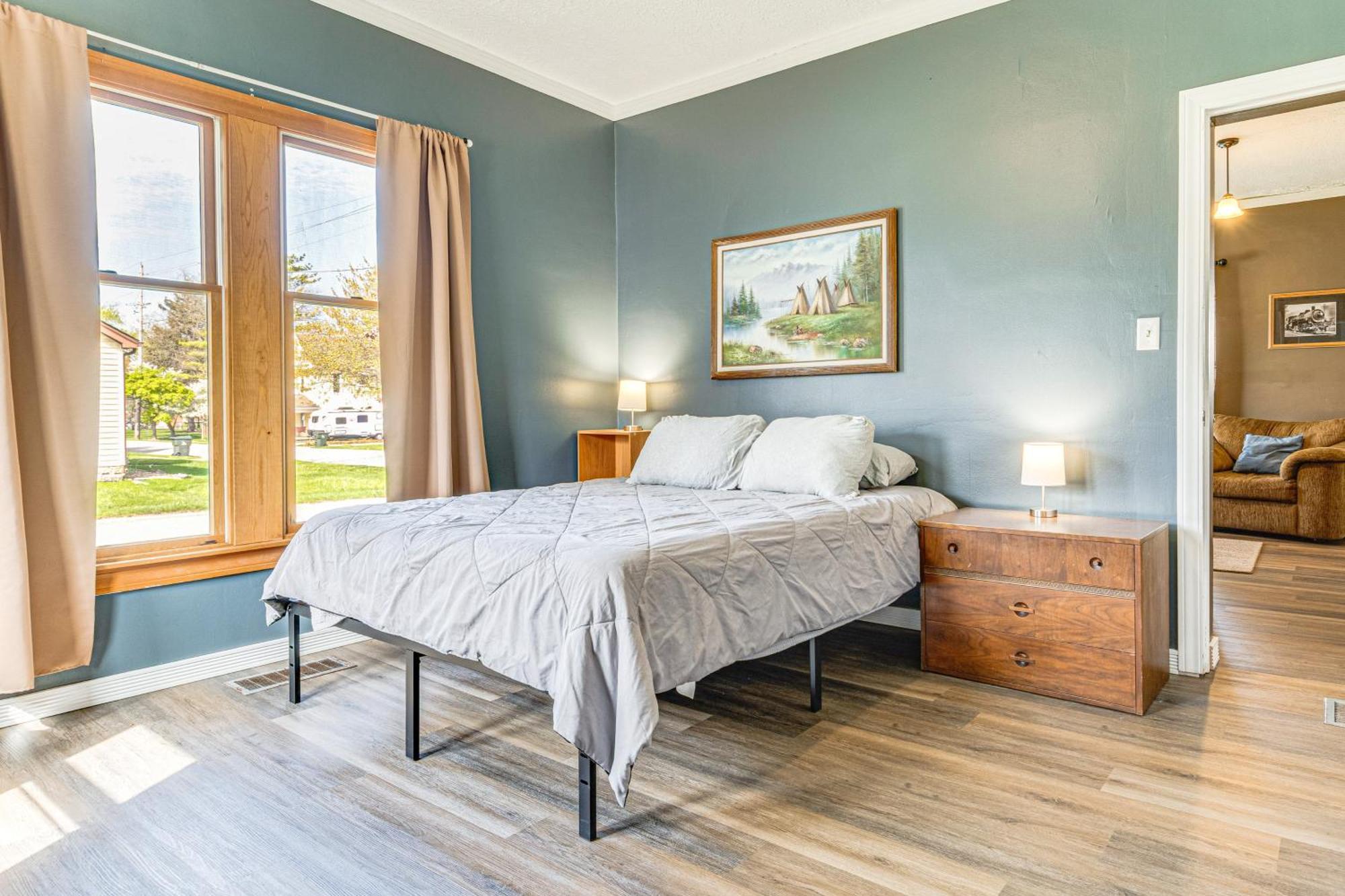 The Junction Victorian Home In Quaint Fortville! Extérieur photo