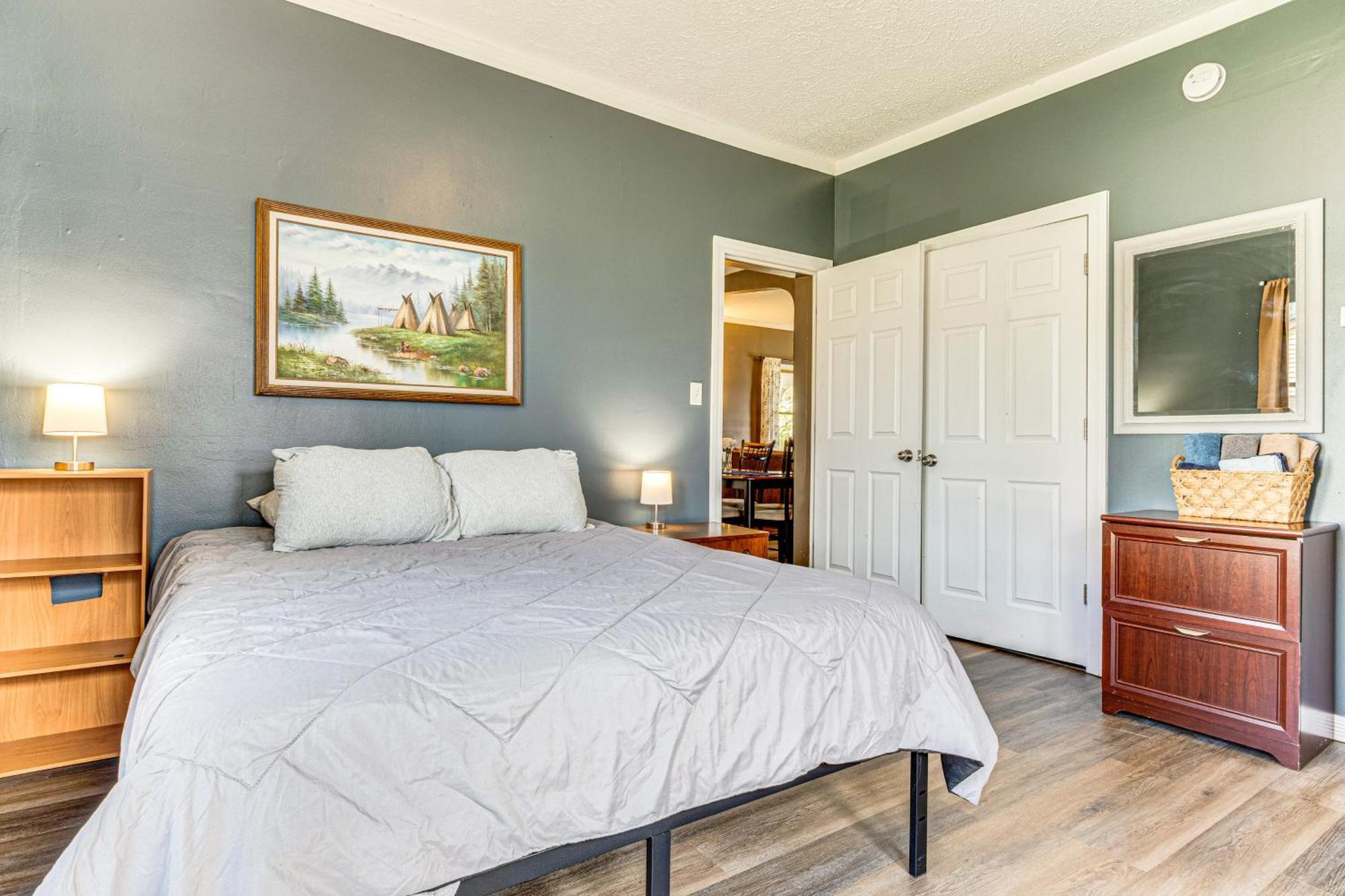 The Junction Victorian Home In Quaint Fortville! Extérieur photo